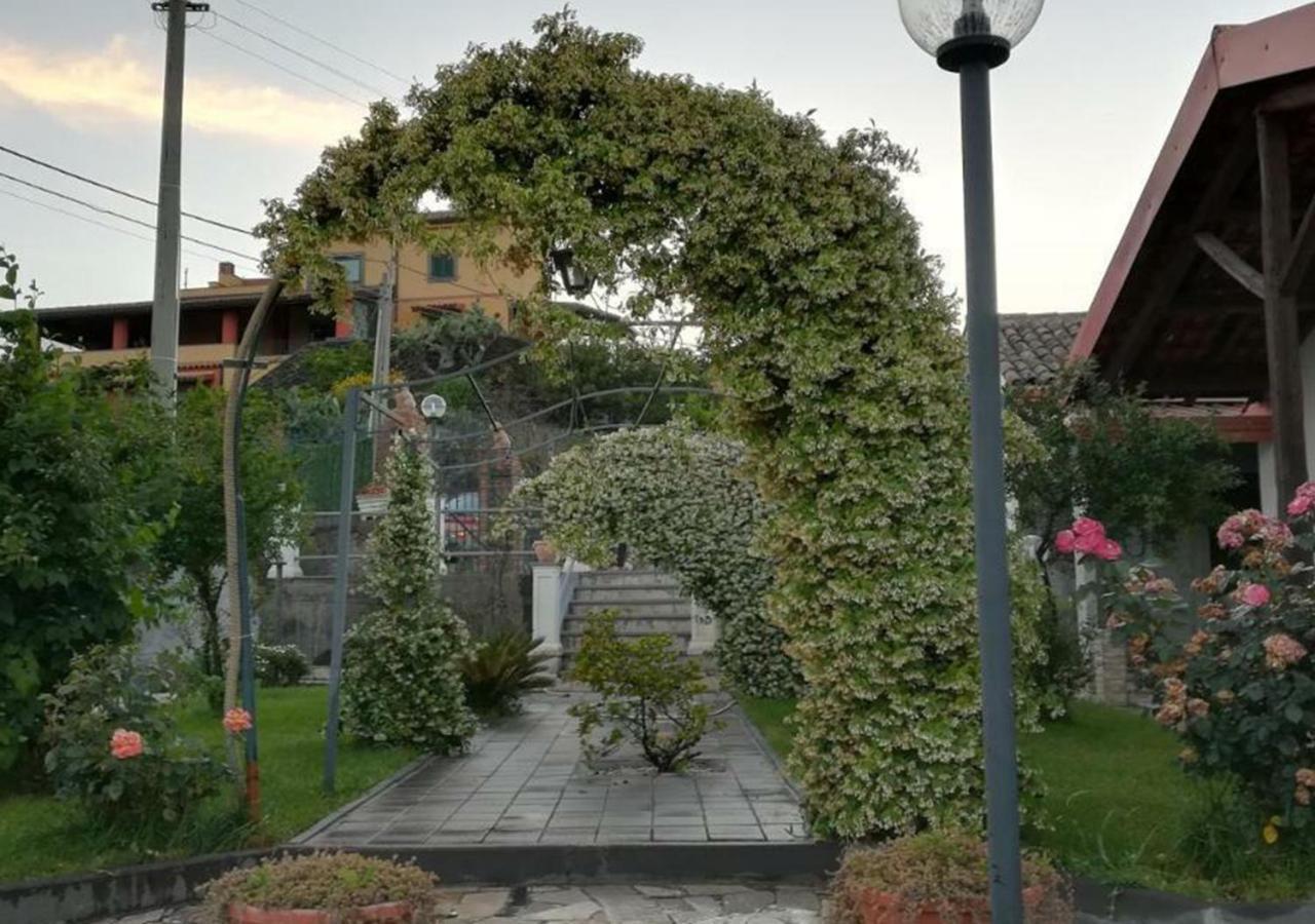Peri Peri Guest House Маскали Екстериор снимка